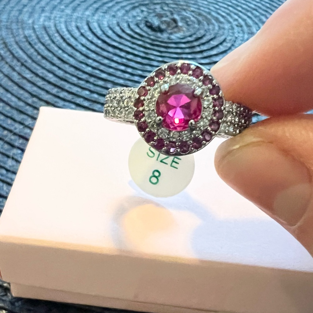 NWT Bomb Party “Can’t Believe She’s Mine” size 8 Ruby and Hematite